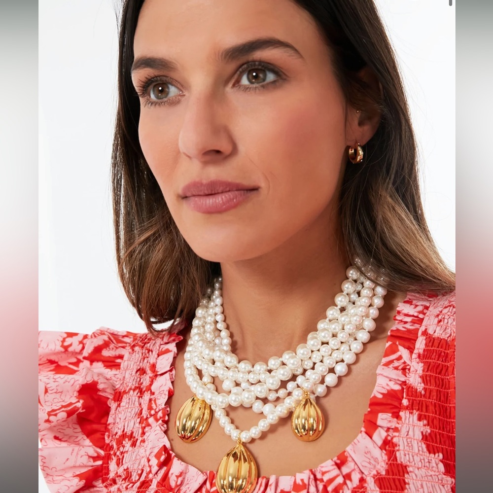 Tuckernuck Pearl and Gold Serena Necklace